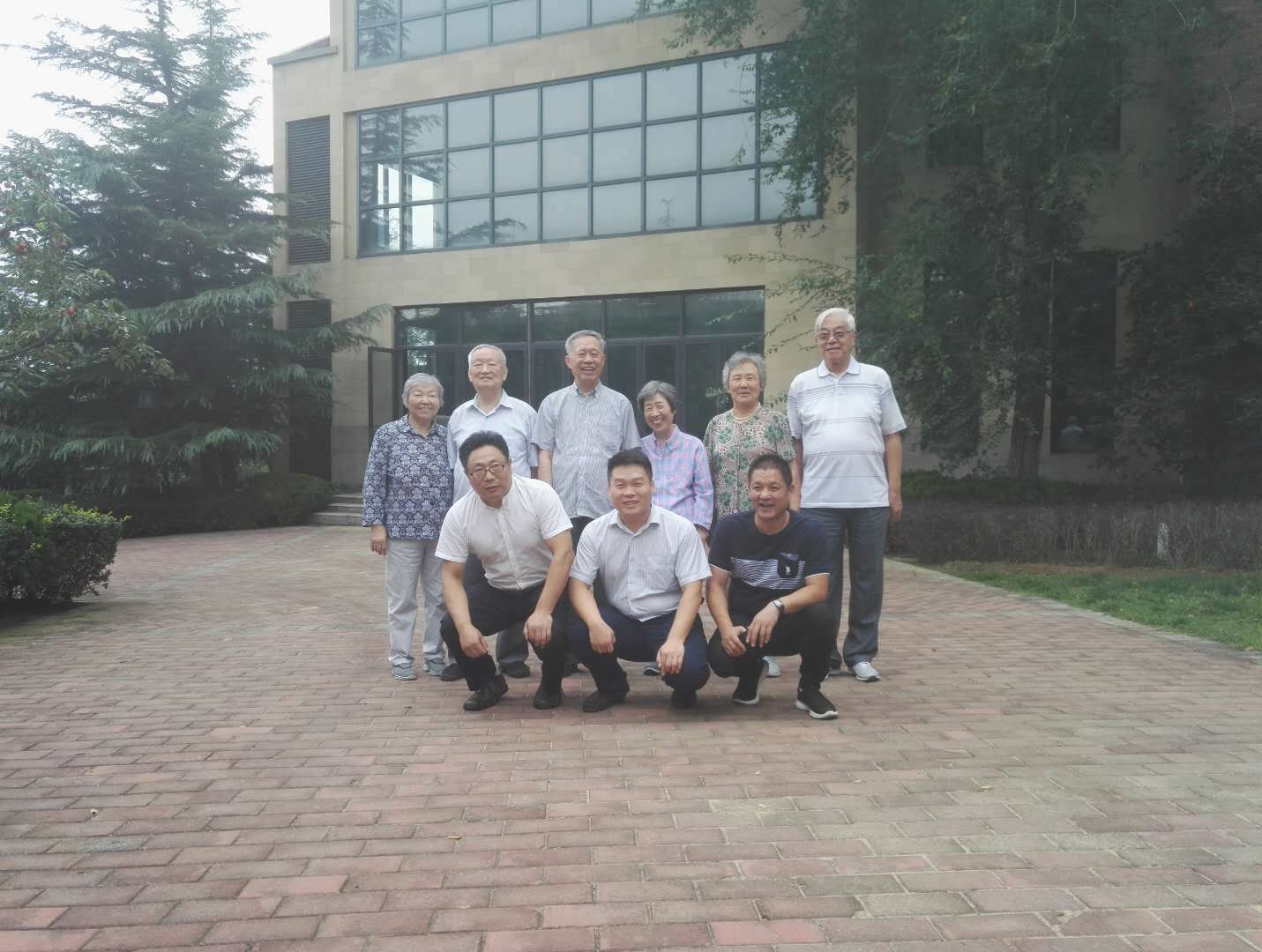 &#21315;&#20159;&#24179;&#21488;&#95;&#21315;&#20159;&#65288;&#20013;&#22269;&#65289;&#19968;&#31449;&#24335;&#26381;&#21153;&#24179;&#21488;