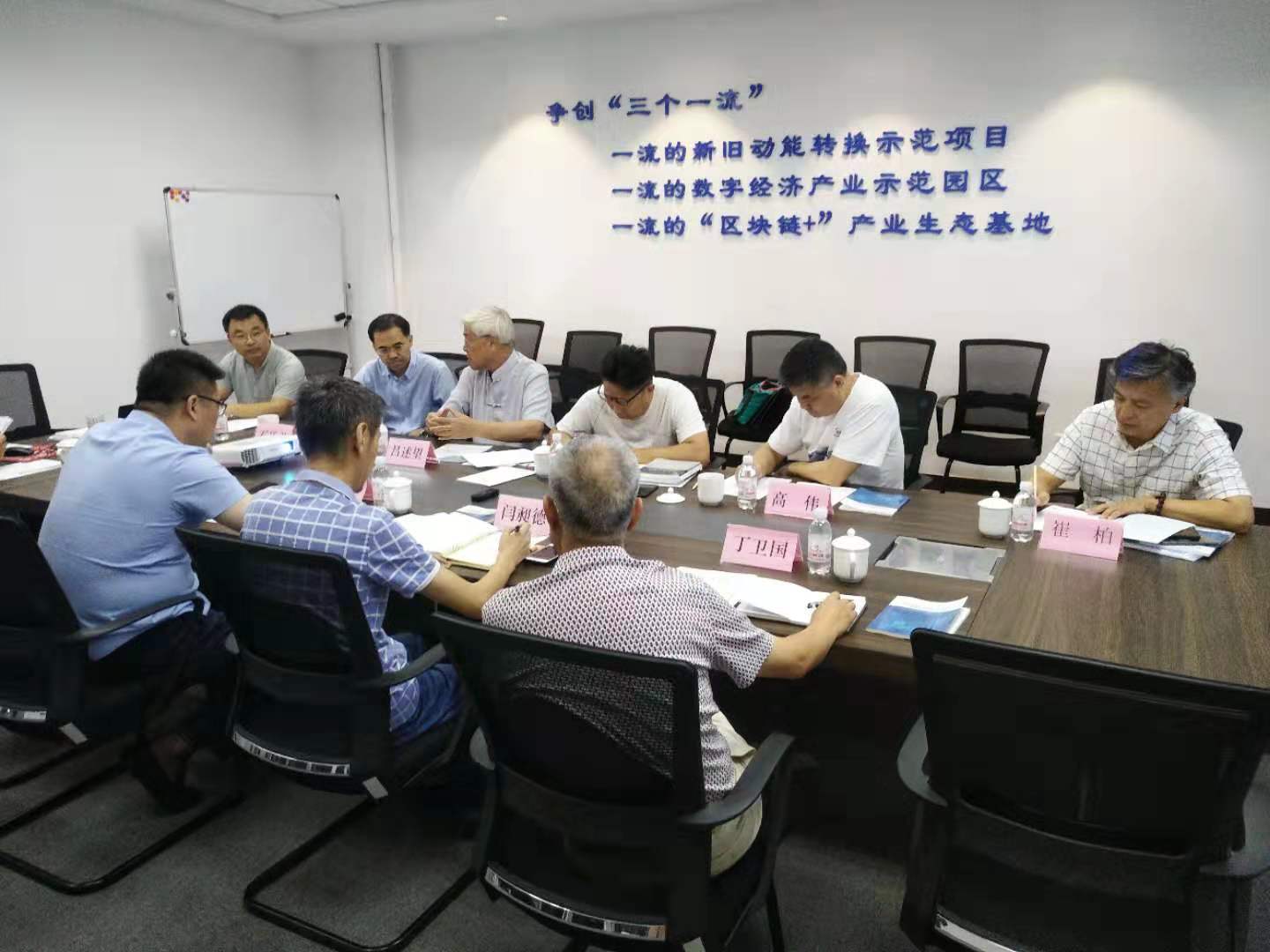 &#21315;&#20159;&#24179;&#21488;&#95;&#21315;&#20159;&#65288;&#20013;&#22269;&#65289;&#19968;&#31449;&#24335;&#26381;&#21153;&#24179;&#21488;