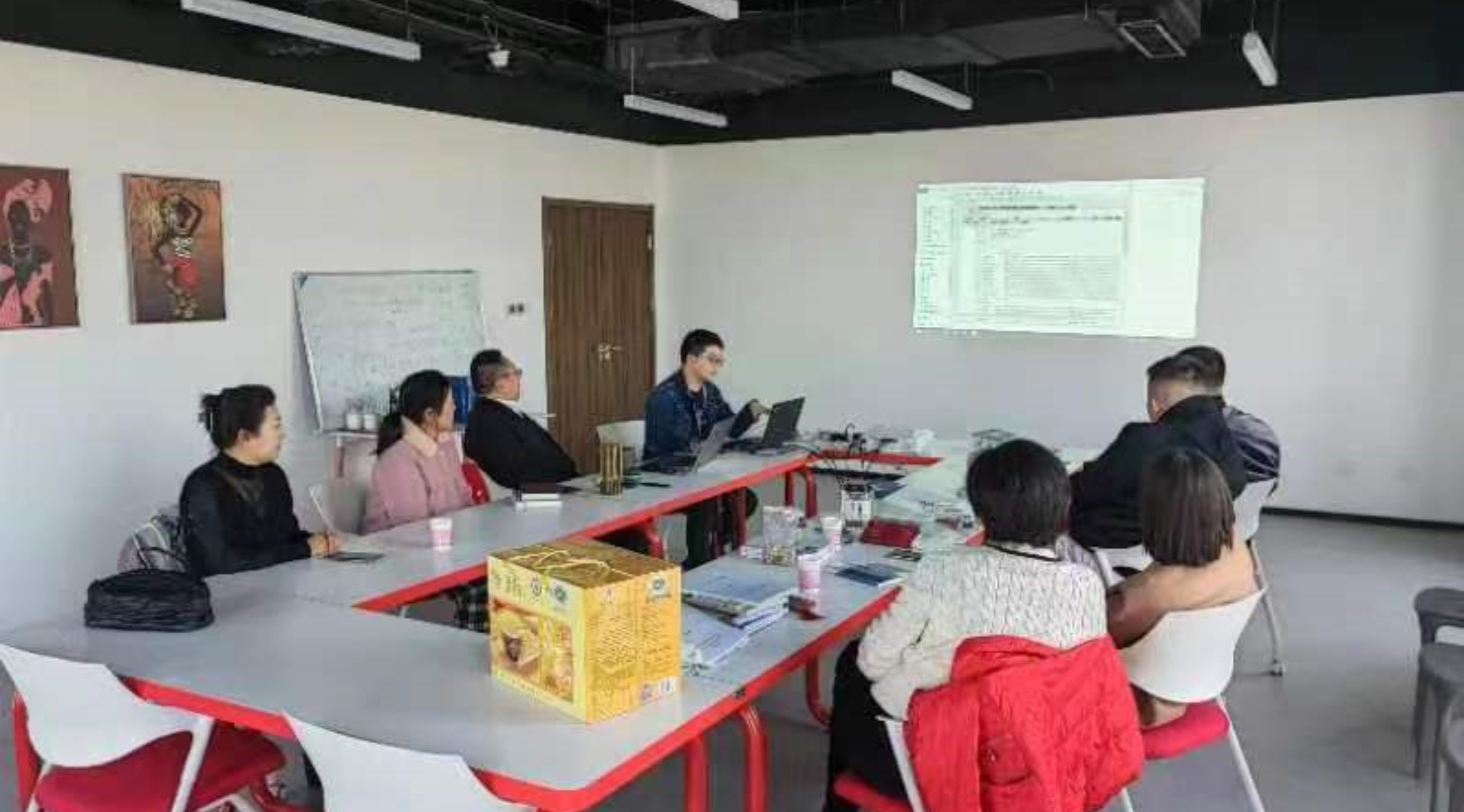 &#21315;&#20159;&#24179;&#21488;&#95;&#21315;&#20159;&#65288;&#20013;&#22269;&#65289;&#19968;&#31449;&#24335;&#26381;&#21153;&#24179;&#21488;
